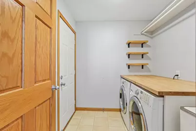 2423  Judith Ln, Waukesha, WI 53188 - Photo 35