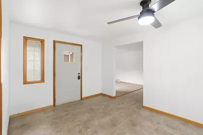 1711 W Mill Rd, Glendale, WI 53209 - Photo 5