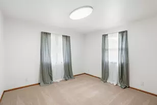 1711 W Mill Rd, Glendale, WI 53209 - Photo 21