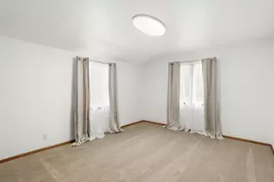 1711 W Mill Rd, Glendale, WI 53209 - Photo 23