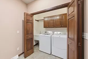 2412 Stoney Ln, Grafton, WI 53024 - Photo 25