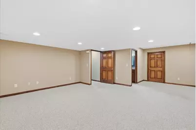 2412  Stoney Ln #2, Grafton, WI 53024 - Photo 35
