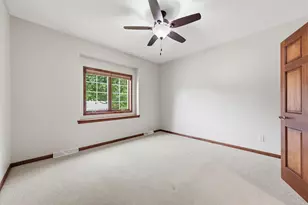 2412 Stoney Ln, Grafton, WI 53024 - Photo 19