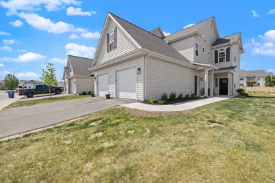 1881  Woodland Way #420-1, Slinger, WI 53086 - Photo 1