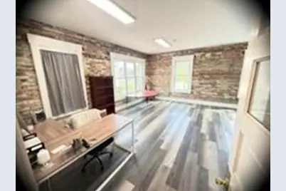 800  Villa St, Racine, WI 53403 - Photo 19