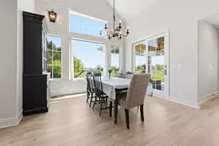 10009 W Farmdale Estates Ct, Mequon, WI 53097 - Photo 21