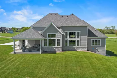 10009 W Farmdale Estates Ct, Mequon, WI 53097 - Photo 67