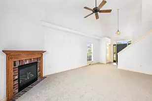 1422 Niagara St, Waukesha, WI 53186 - Photo 5