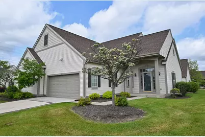 1422  Niagara St #204, Waukesha, WI 53186 - Photo 1