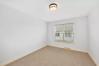 1422  Niagara St #204, Waukesha, WI 53186 - Photo 19