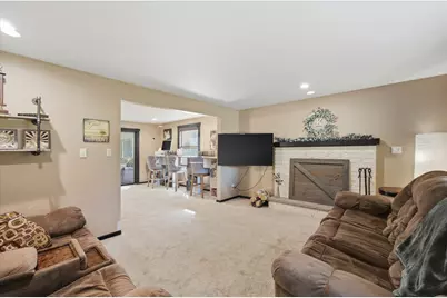 W1479  Meadow View Ct, Sheboygan, WI 53070 - Photo 3