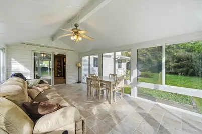 W1479  Meadow View Ct, Sheboygan, WI 53070 - Photo 11