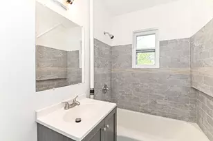 3270 S 92nd St, Milwaukee, WI 53227 - Photo 15