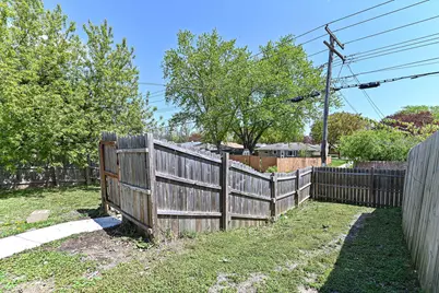 3270 S 92nd St, Milwaukee, WI 53227 - Photo 29