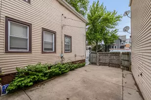 229 W Orchard St, Milwaukee, WI 53204 - Photo 19