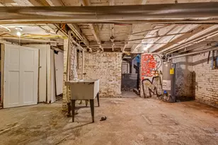 229 W Orchard St, Milwaukee, WI 53204 - Photo 17