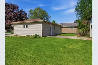 547 E Church St, Mishicot, WI 54228 - Photo 23