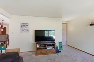 547 E Church St, Mishicot, WI 54228 - Photo 9
