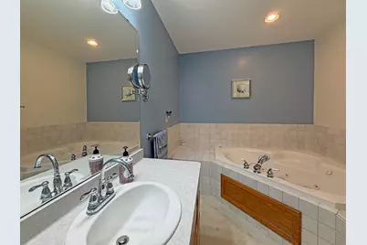 4870  Jamestown Pl, Barton, WI 53090 - Photo 13