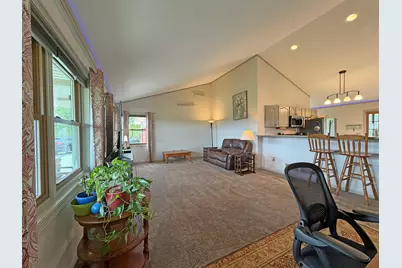 4870  Jamestown Pl, Barton, WI 53090 - Photo 5