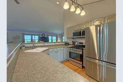 4870  Jamestown Pl, Barton, WI 53090 - Photo 7