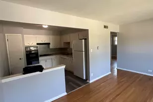 8708 W Villard Ave, Milwaukee, WI 53225 - Photo 15