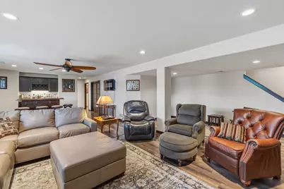 251  Indigo Dr, Port Washington, WI 53074 - Photo 5