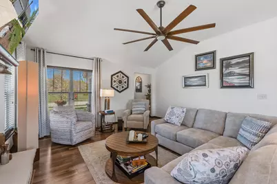 251  Indigo Dr, Port Washington, WI 53074 - Photo 9