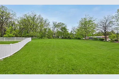 W3764  Deer Dr, Geneva, WI 53147 - Photo 5