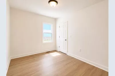 200 N 63rd St, Milwaukee, WI 53213 - Photo 7
