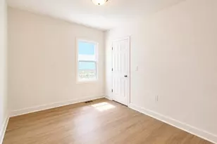 200 N 63rd St, Milwaukee, WI 53213 - Photo 7