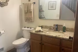 8791 S Clover Circle, Oak Creek, WI 53154 - Photo 21