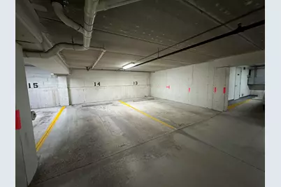 18125 W Wisconsin Ave #201, Brookfield, WI 53045 - Photo 25