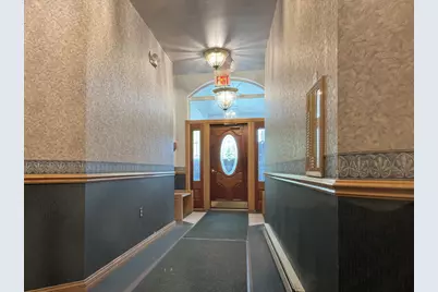 18125 W Wisconsin Ave #201, Brookfield, WI 53045 - Photo 27