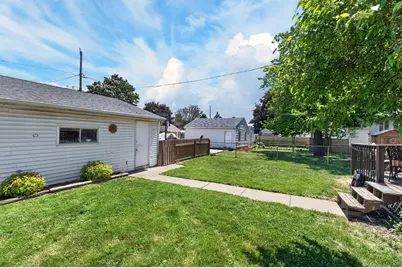 440 S 74th St, Milwaukee, WI 53214 - Photo 29