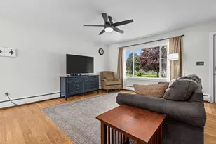 274 Greeley St, Berlin, WI 54923 - Photo 5