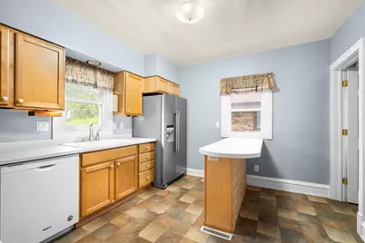9313 W Hayes Ave, West Allis, WI 53227 - Photo 7