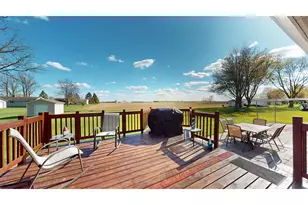 203 W Linden St, Abbotsford, WI 54405 - Photo 7