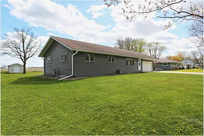 203 W Linden St, Abbotsford, WI 54405 - Photo 27