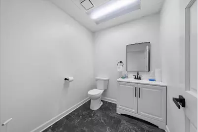 573 W Lincoln Ave #575, Milwaukee, WI 53207 - Photo 11