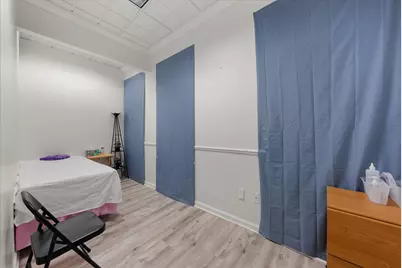573 W Lincoln Ave #575, Milwaukee, WI 53207 - Photo 9