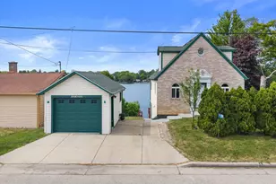 N50W35096 Wisconsin Ave, Oconomowoc, WI 53069 - Photo 35