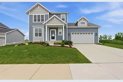 809 S Musket Ridge Dr, Sun Prairie, WI 53590 - Photo 1