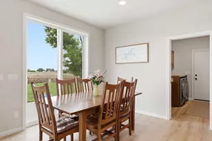 809 S Musket Ridge Dr, Sun Prairie, WI 53590 - Photo 17