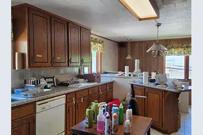 305 N Montgomery St, Watertown, WI 53094 - Photo 5