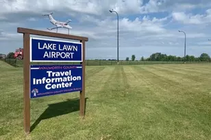 2400 E Geneva St, Delavan, WI 53115 - Photo 11