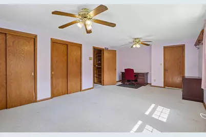 W326N6575  Sylvian Dr, Merton, WI 53029 - Photo 25