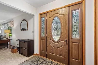 W326N6575  Sylvian Dr, Merton, WI 53029 - Photo 3