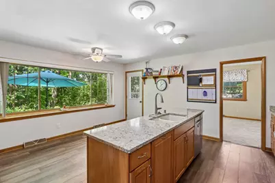 W326N6575  Sylvian Dr, Merton, WI 53029 - Photo 13