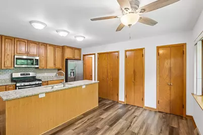 W326N6575  Sylvian Dr, Merton, WI 53029 - Photo 11